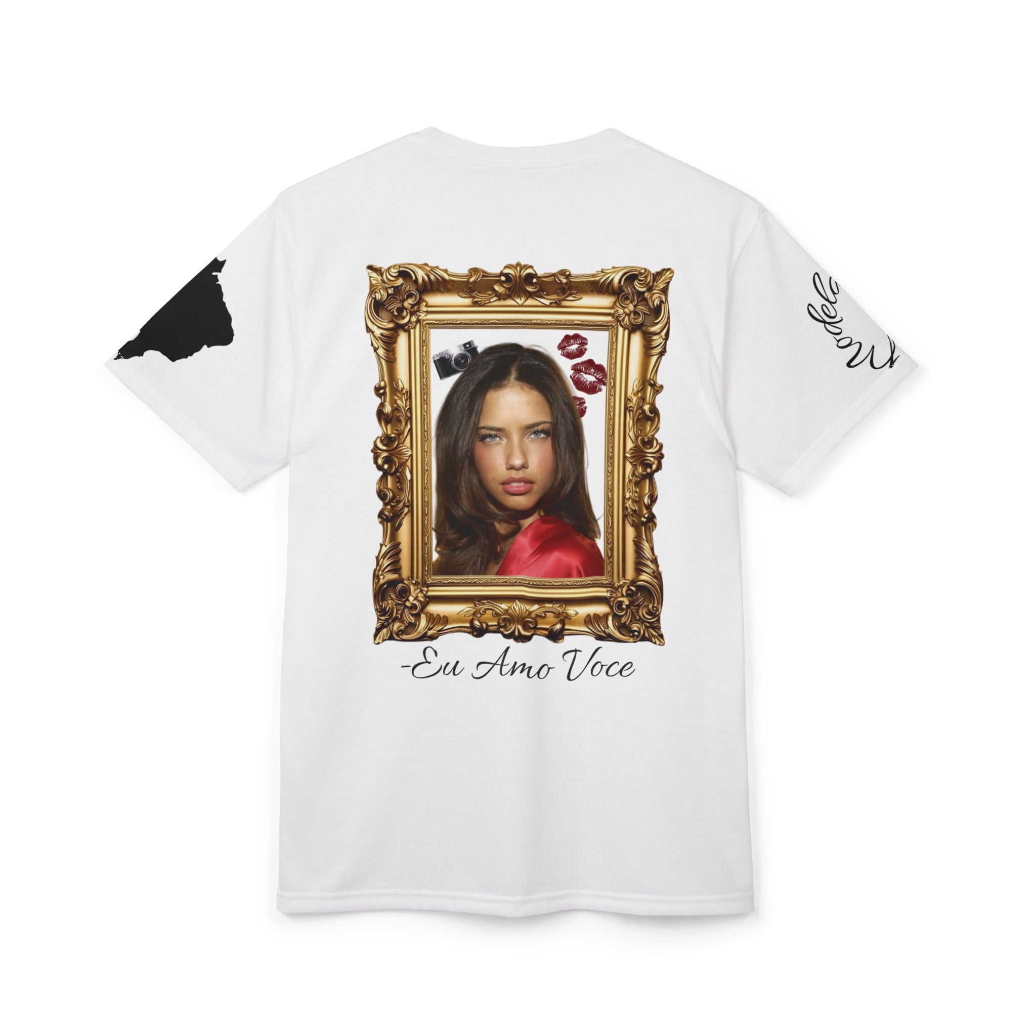 "Adriana Lima- Beijos rosa" Graphic Tee